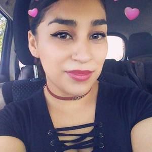 Meet your Posher, Marina